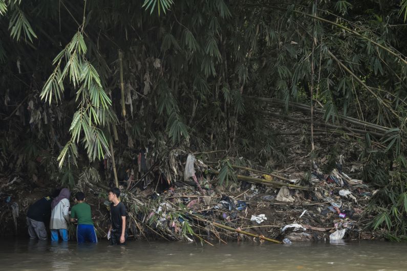 Naturalisasi Atau Normalisasi Sungai Mana Lebih Baik