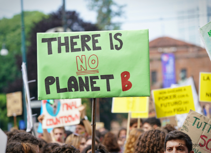 There is No Planet B, slogan pemuda untuk mencegah krisis iklim.