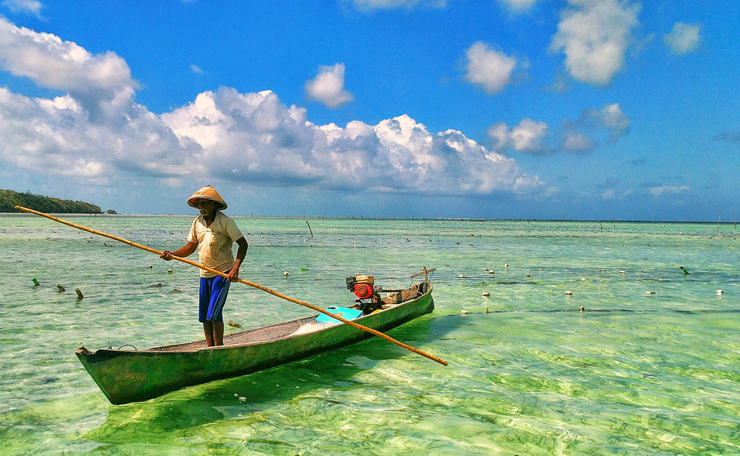 Nelayan Wakatobi melaut (Foto: Dok. PSKL)