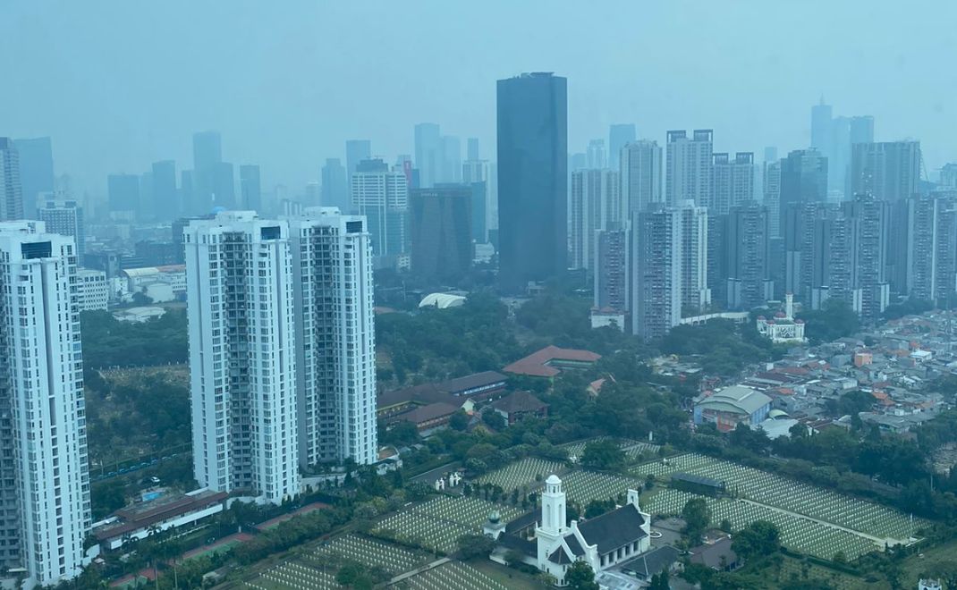 Langit Jakarta pada 28 Agustus 2023 (Foto: Poernomo G. Ridho)